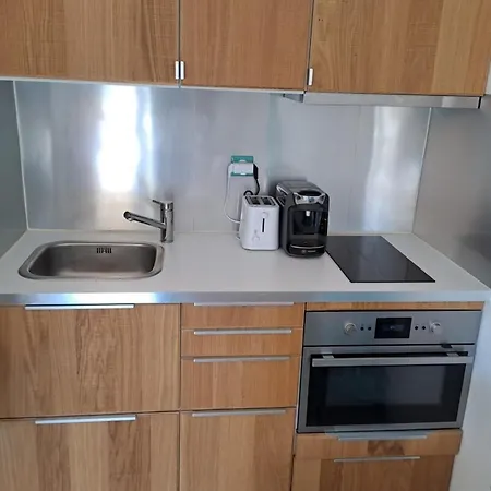 Modern 1br Quiet 10 Min Walk To * Le Lavandou