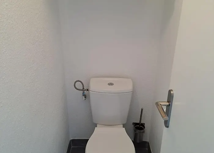 Modern 1br Quiet 10 Min Walk To * Le Lavandou