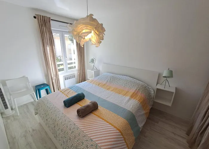 Daire Modern 1br Quiet 10 Min Walk To Le Lavandou