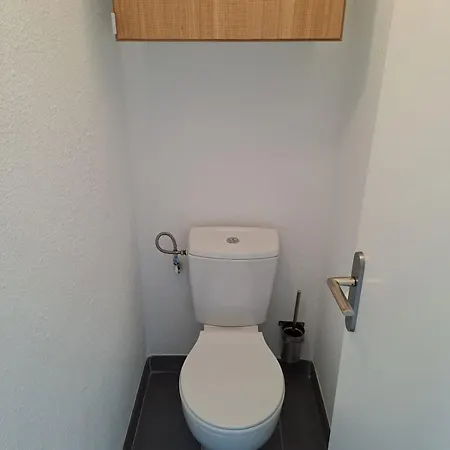 Modern 1br Quiet 10 Min Walk To * Le Lavandou