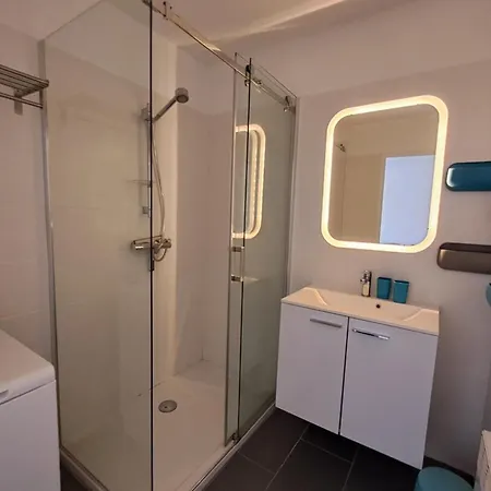 Modern 1br Quiet 10 Min Walk To Le Lavandou